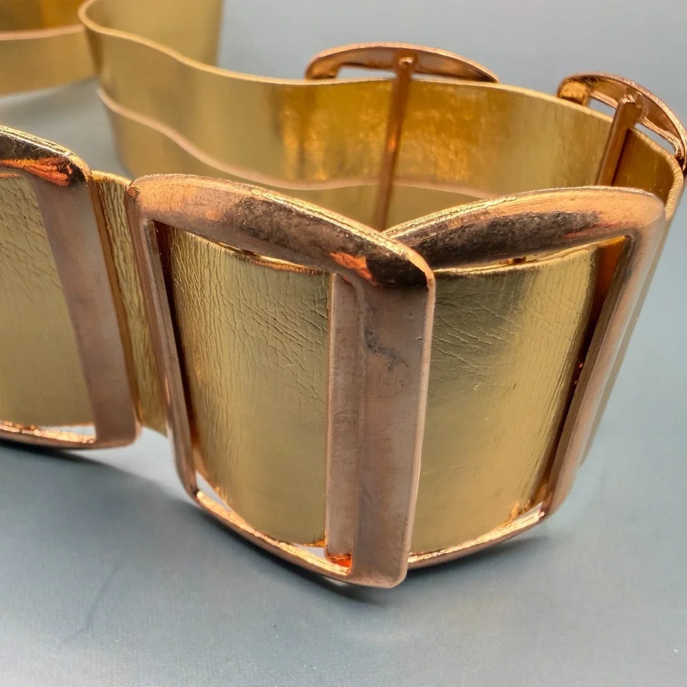 Gold Tone Wide Waist Belt Rectangular Accents Statement Vintage Retro Costume